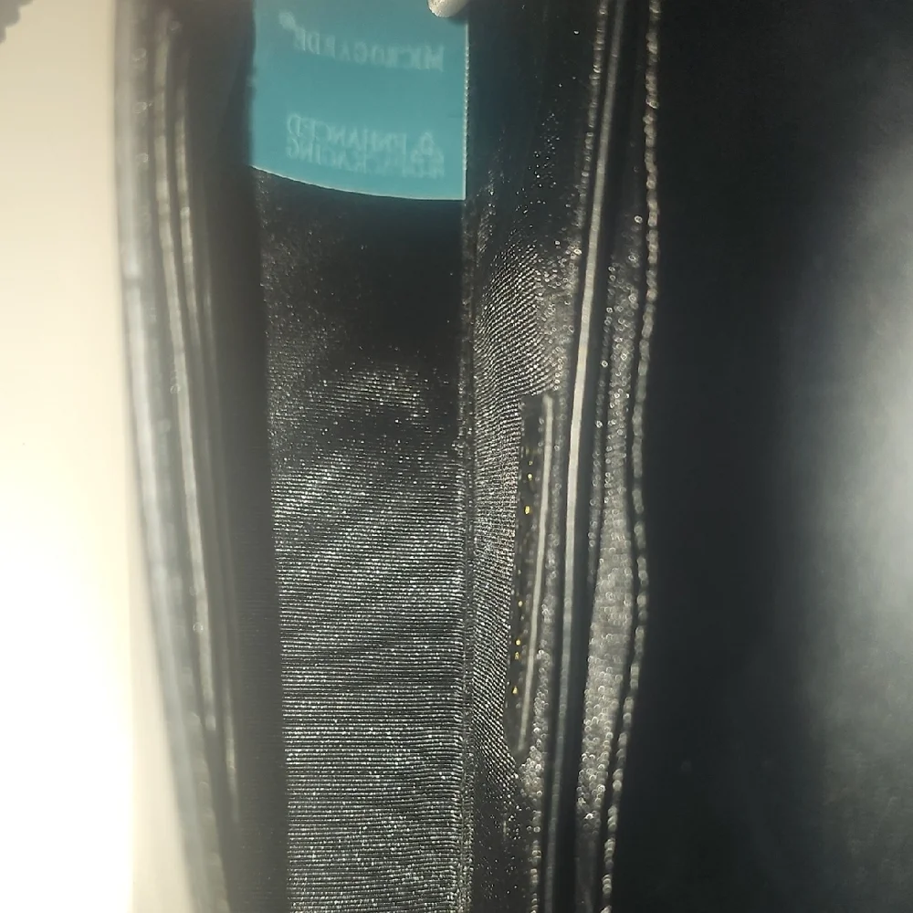 Not‎ Available - Picture 3 of 4